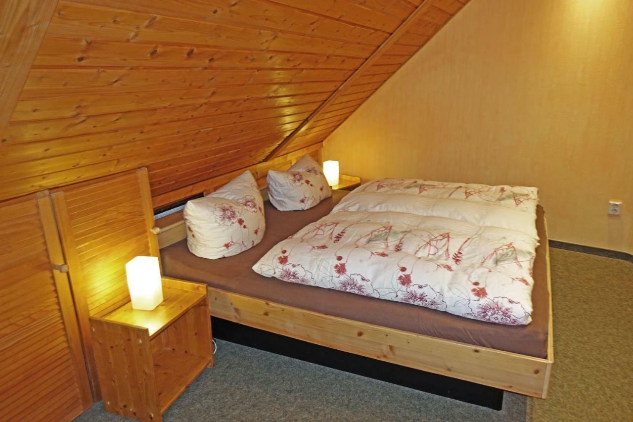 Ferienwohnung Mit Wasserbett Fw3 Saalfeld Saale Εξωτερικό φωτογραφία